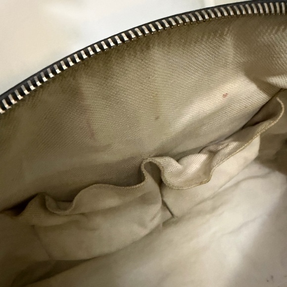 Gucci Patent Leather Black 2 way - Picture 7 of 11